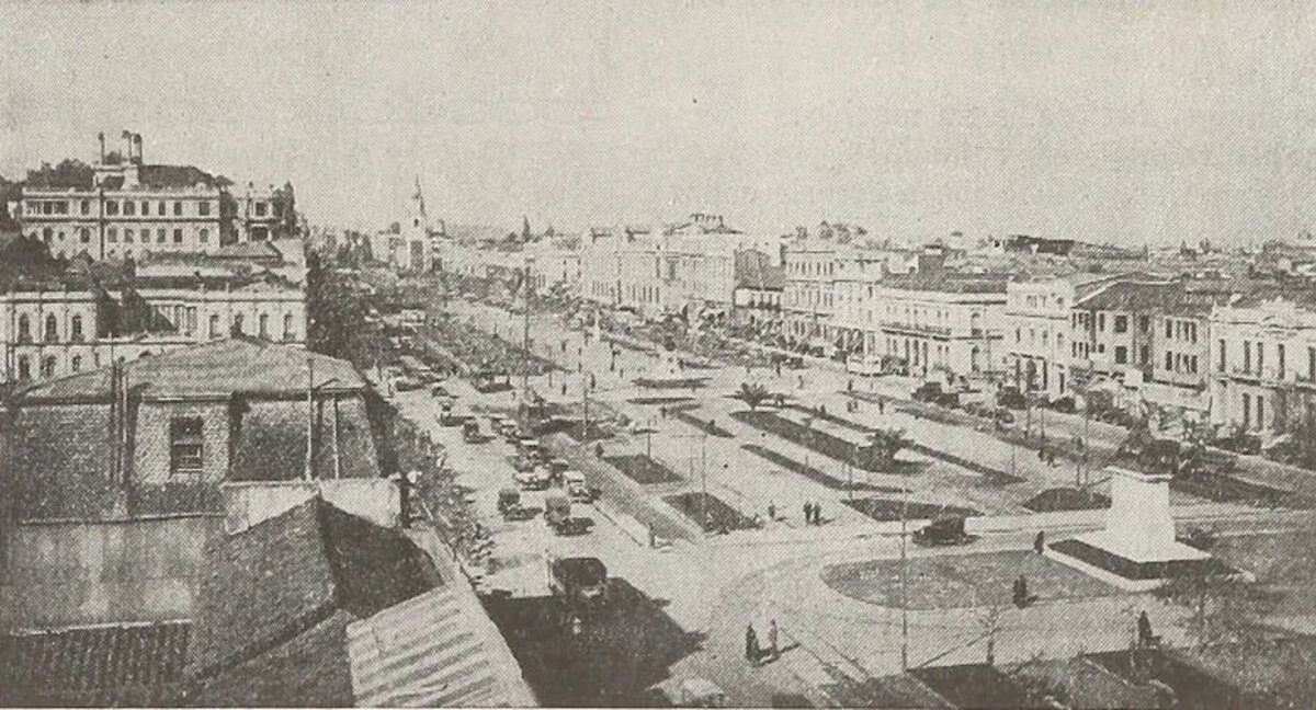 Foto antigua en blanco y negro